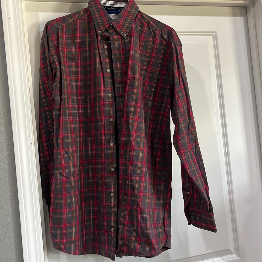 Men’s Wrangler  George Strait size LT long sleeve button up shirt.